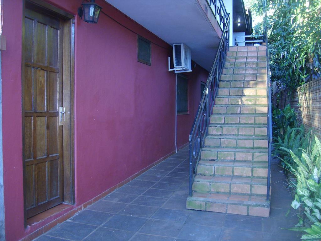 Alecrin Apart Puerto Iguazú Buitenkant foto